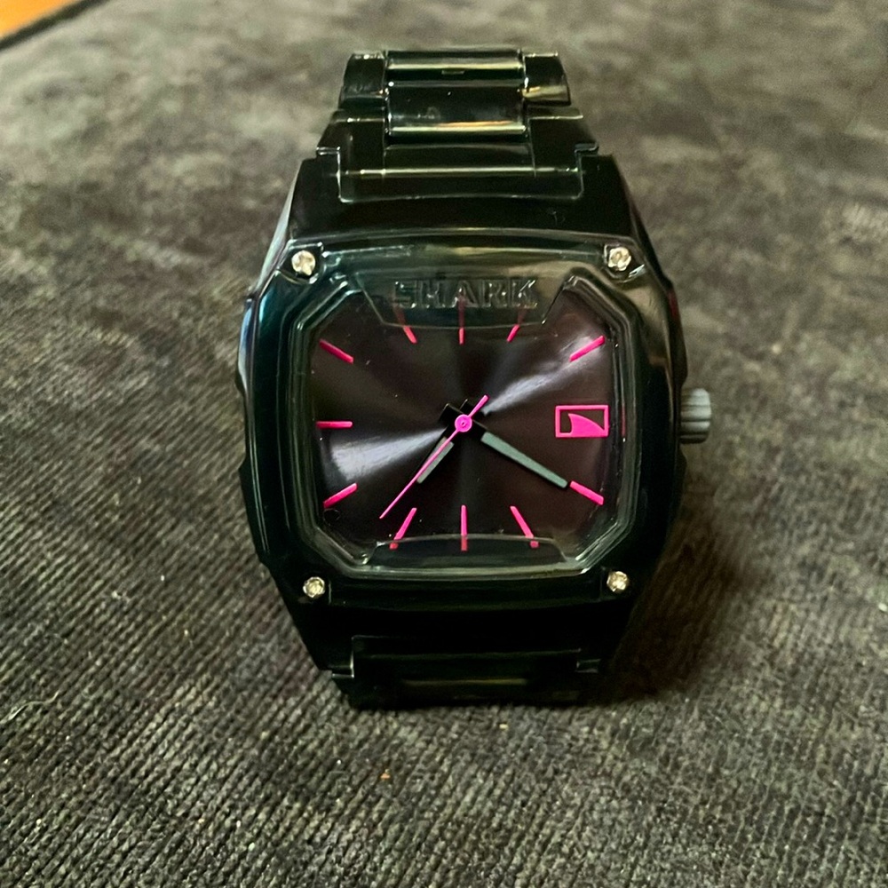 Freestyle USA shark classic candy watch
